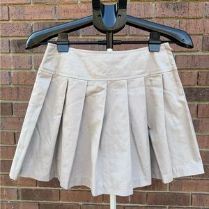 K 12 Gear Girls School Uniform Skirt Skort Shorts Pleated Khaki Size 12 EUC